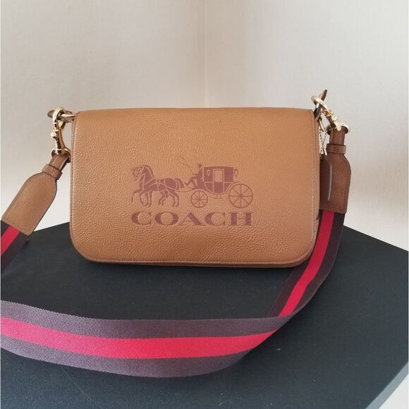 Coach Handbags - Coach Jes Crossbody Bag